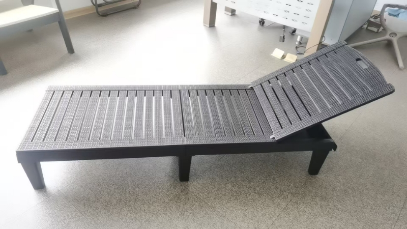 Avino Sun Lounger - Image 2