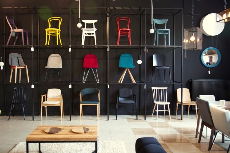 Retail Insights: Transforming Furniture Retail Through Trends, Visual Merchandising, and the Digital Shift